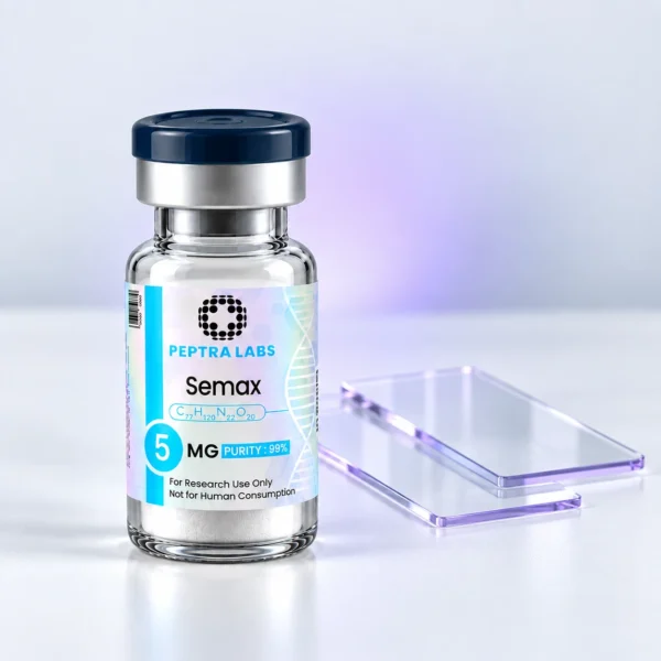 Semax-Fläschchen neben Objektträgern, Kategorie Neurologische und kognitive Forschung